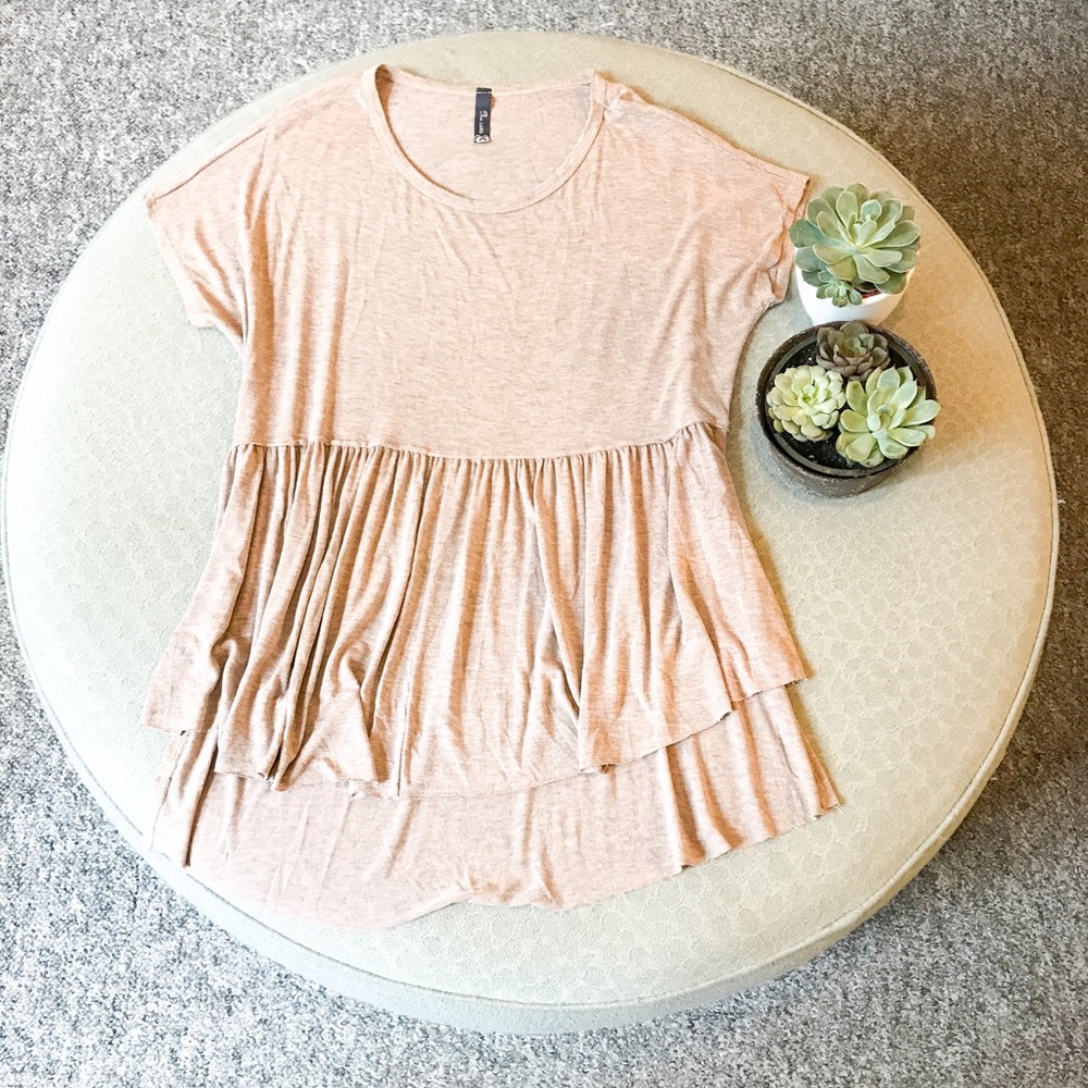 Tan short sleeve tee